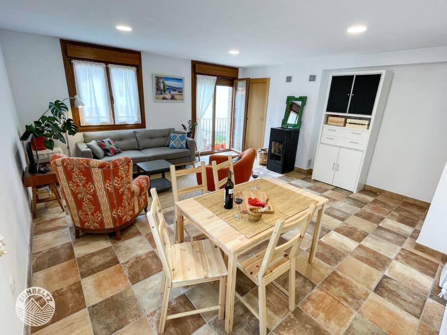 Casa Zunbeltz De 3 Habitaciones En Plena Montana Lezaun Екстер'єр фото