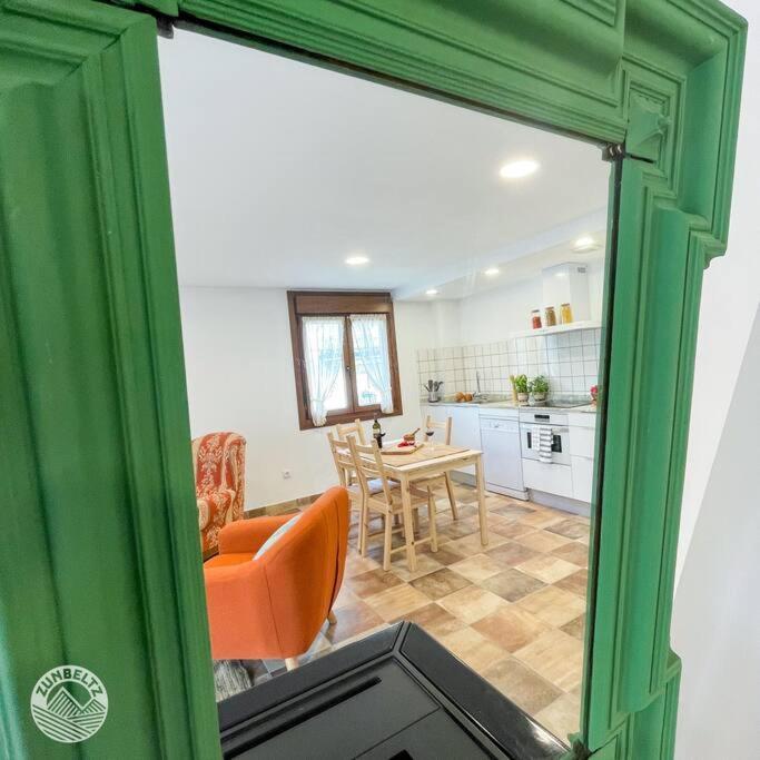 Casa Zunbeltz De 3 Habitaciones En Plena Montana Lezaun Екстер'єр фото